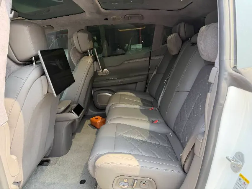 2024 NIO ET7 BEV 75KWH,autocango,china used car exporter,china ev exporter,chinese used car exporter,chinese used ev exporter