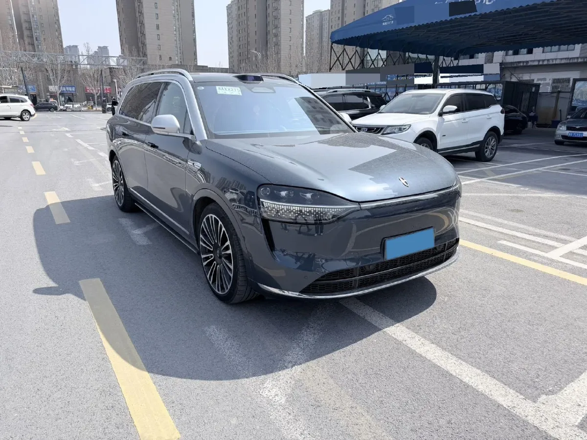 2024 AITO AITO M9 1.5T 152HP L4 REEV 42KWH,autocango,china used car exporter,china ev exporter,chinese used car exporter,chinese used ev exporter