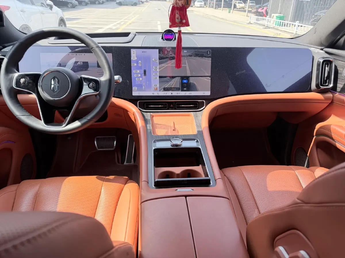 2024 AITO AITO M9 1.5T 152HP L4 REEV 42KWH,autocango,china used car exporter,china ev exporter,chinese used car exporter,chinese used ev exporter