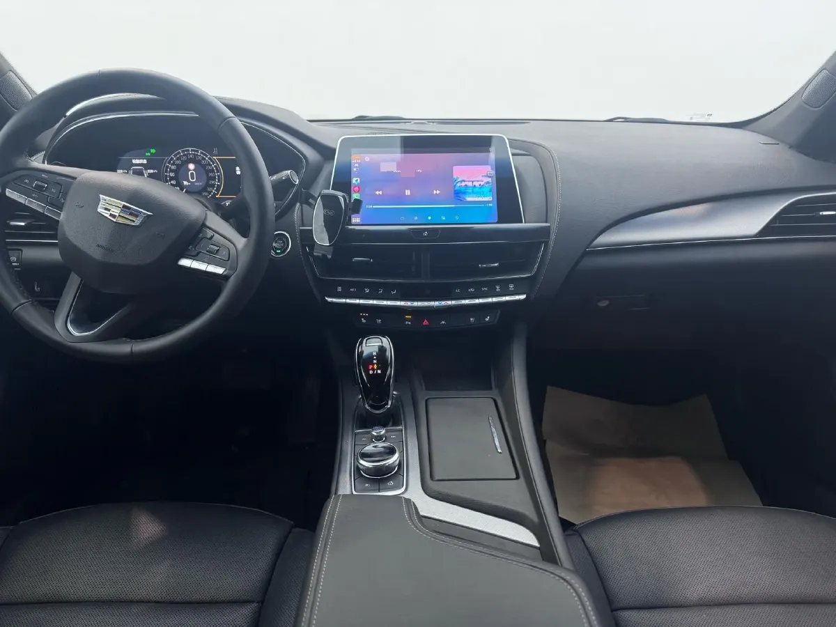 2023 Cadillac CT5 2.0T 237HP L4 10AT,autocango,china used car exporter,china ev exporter,chinese used car exporter,chinese used ev exporter