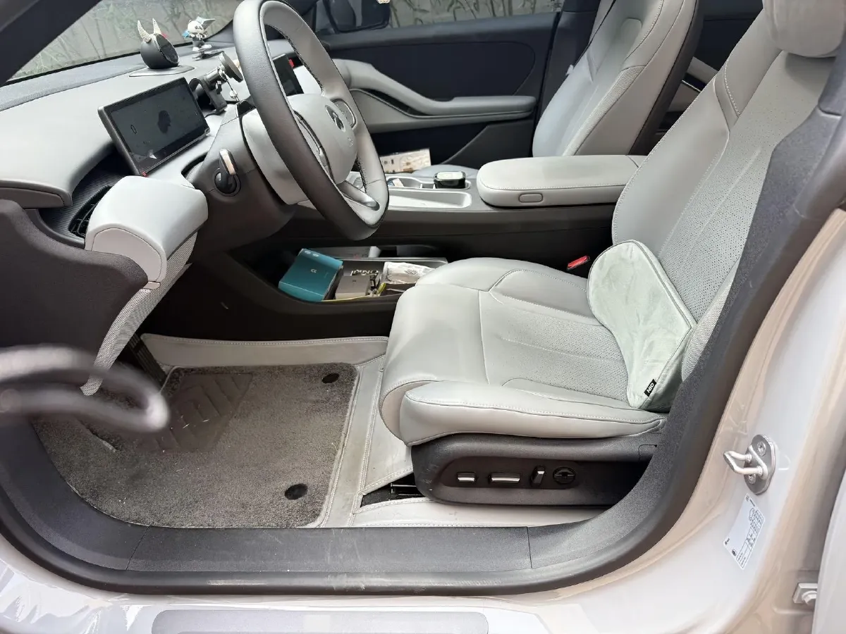 2024 NIO ET5 BEV 75KWH,autocango,china used car exporter,china ev exporter,chinese used car exporter,chinese used ev exporter