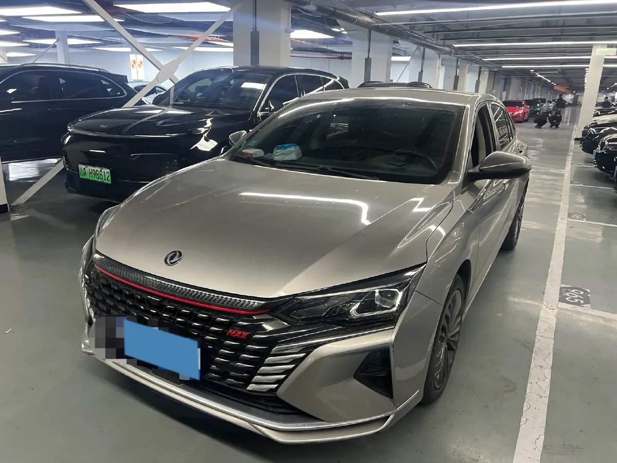 2021 DongFeng Aeolus YiXuan MAX 1.5T 190HP L4 7DCT,autocango,china used car exporter,china ev exporter,chinese used car exporter,chinese used ev exporter