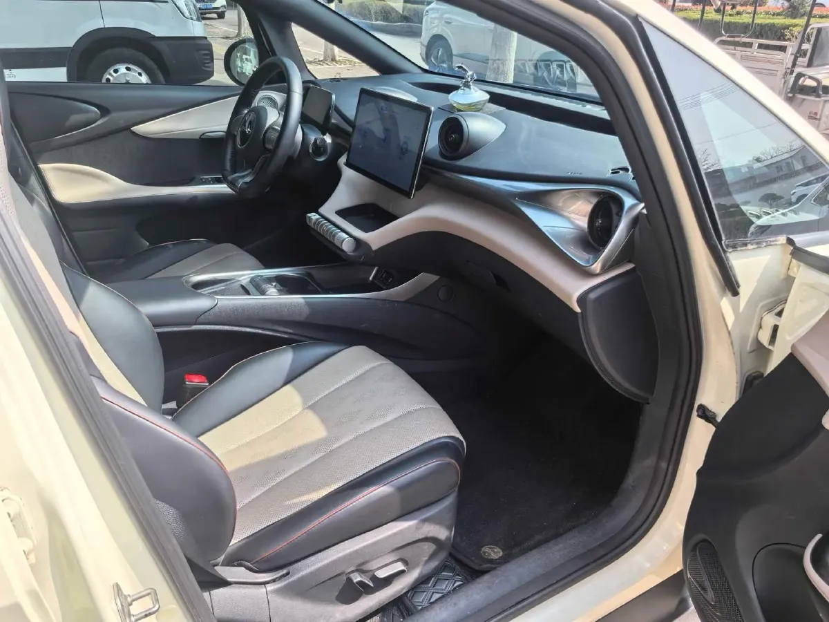 2023 BYD Dolphin BEV 44.928KWH,autocango,china used car exporter,china ev exporter,chinese used car exporter,chinese used ev exporter