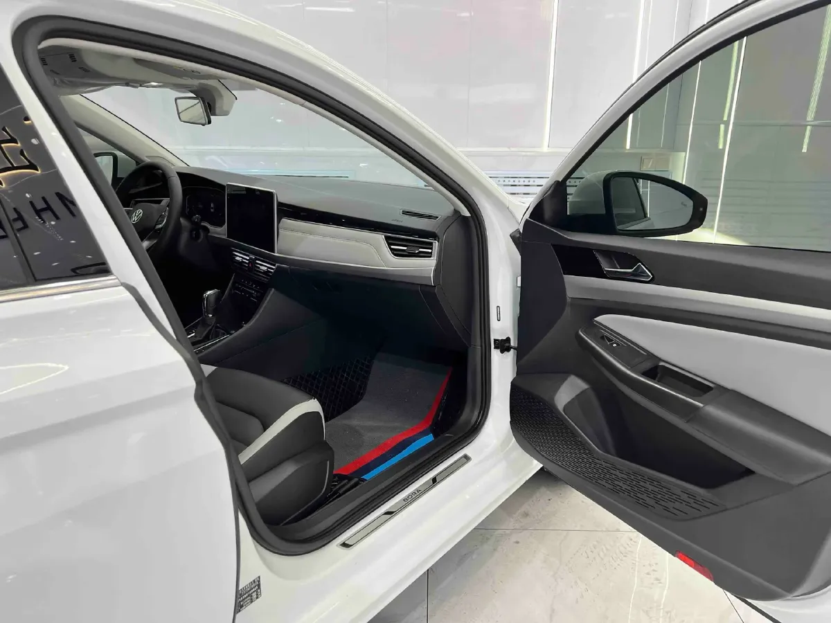 2023 Volkswagen Bora 1.4T 150HP L4 7DCT,autocango,china used car exporter,china ev exporter,chinese used car exporter,chinese used ev exporter