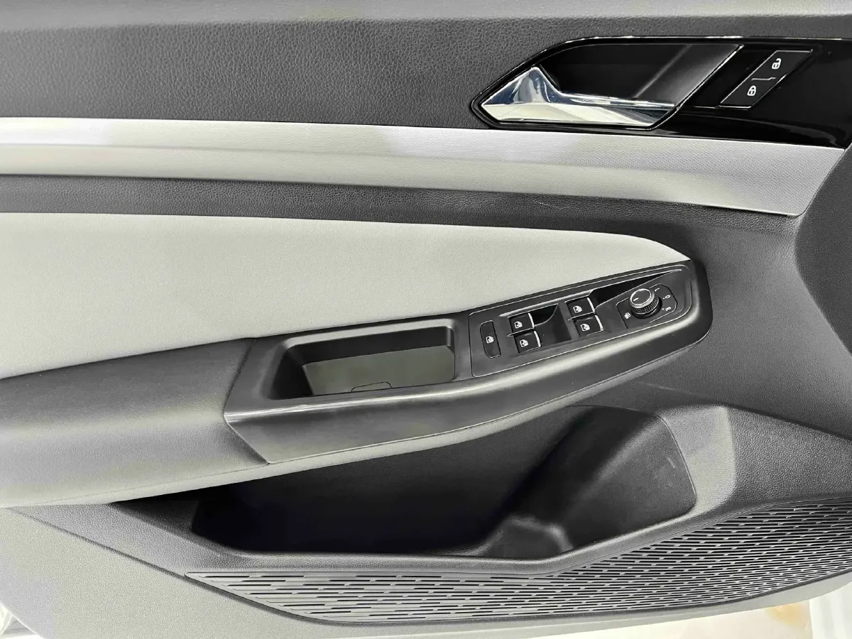 2023 Volkswagen Bora 1.4T 150HP L4 7DCT,autocango,china used car exporter,china ev exporter,chinese used car exporter,chinese used ev exporter