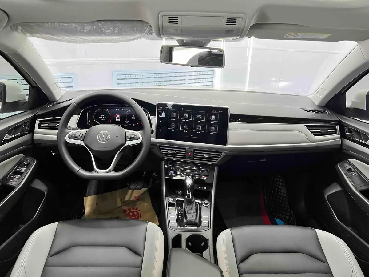 2023 Volkswagen Bora 1.4T 150HP L4 7DCT,autocango,china used car exporter,china ev exporter,chinese used car exporter,chinese used ev exporter