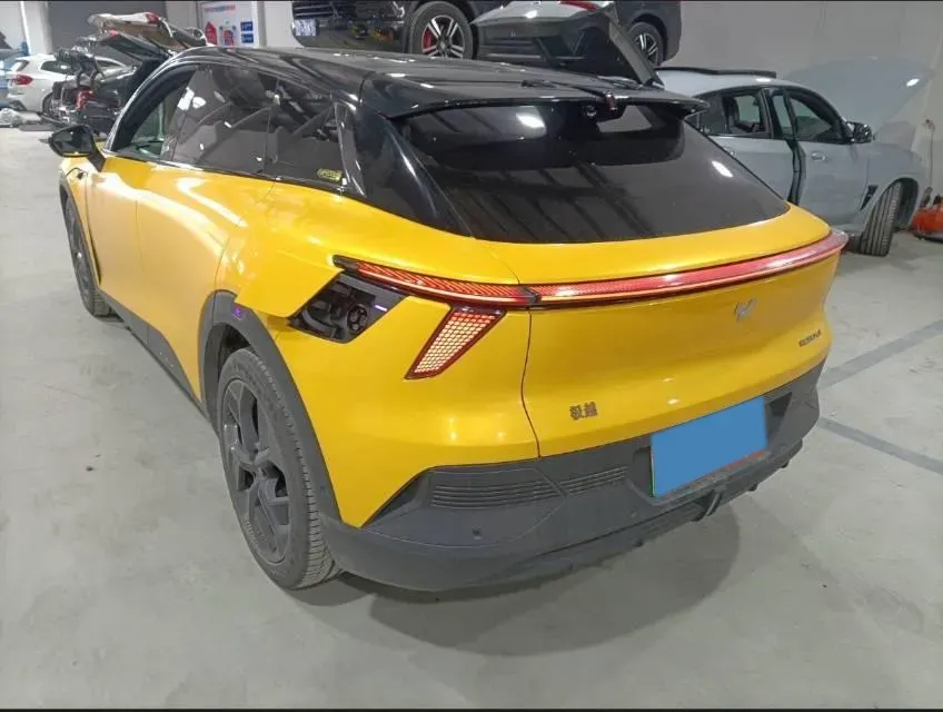 2023 Honda CR-V 2.0L 150HP L4 E-CVT PHEV 17.7KWH,autocango,china used car exporter,china ev exporter,chinese used car exporter,chinese used ev exporter