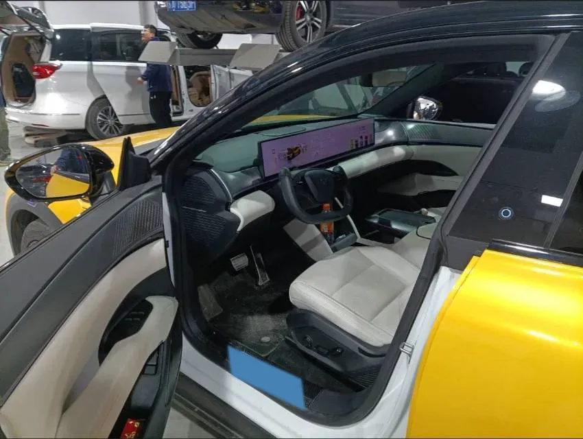 2023 Honda CR-V 2.0L 150HP L4 E-CVT PHEV 17.7KWH,autocango,china used car exporter,china ev exporter,chinese used car exporter,chinese used ev exporter