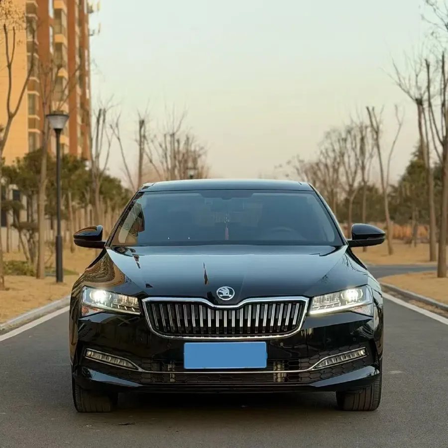 2024 Skoda Superb 1.4T 150HP L4 7DCT,autocango,china used car exporter,china ev exporter,chinese used car exporter,chinese used ev exporter