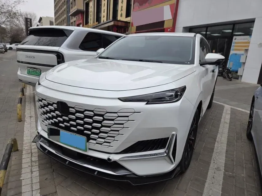 2022 Bestune T99 2.0T 224HP L4 6AT,autocango,china used car exporter,china ev exporter,chinese used car exporter,chinese used ev exporter