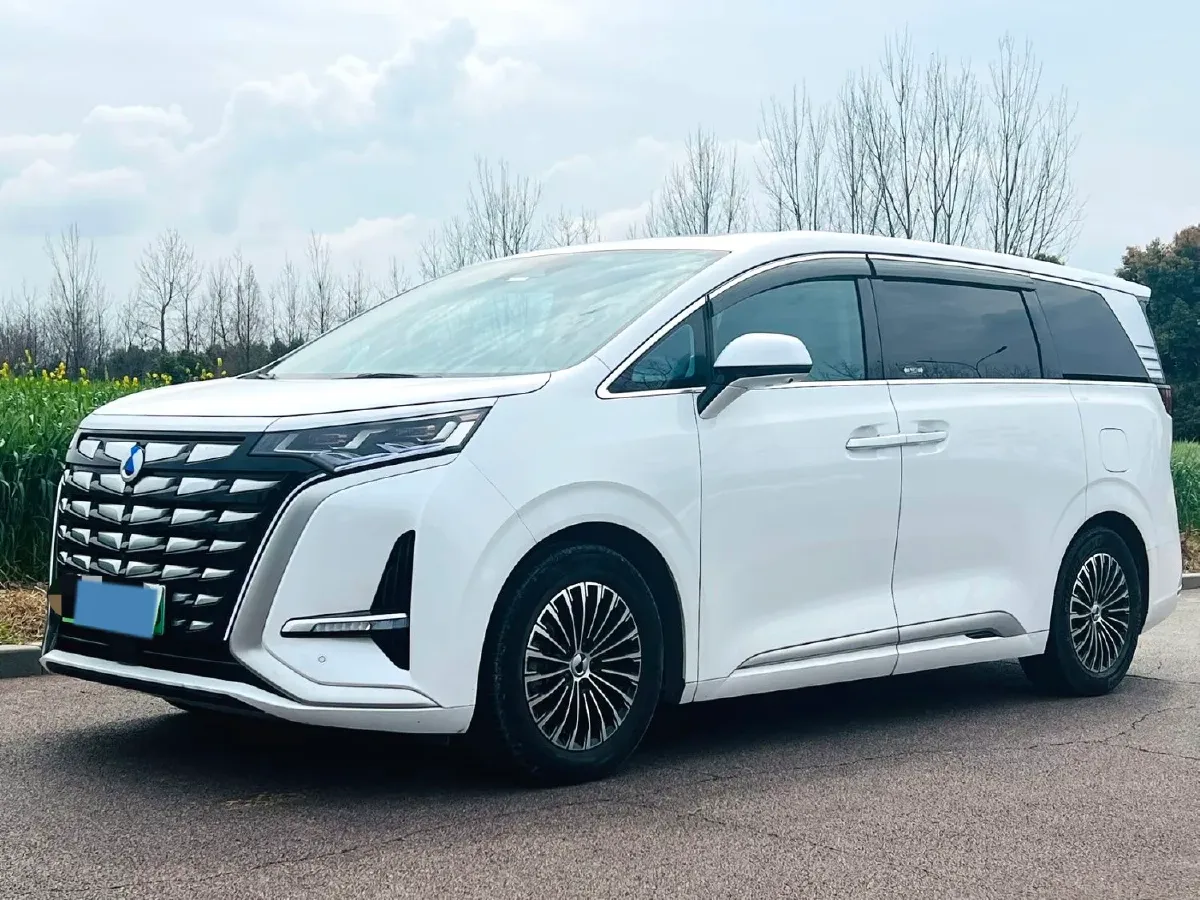 2022 Mercedes-Benz GLC Class 2.0T 197HP L4 9AT,autocango,china used car exporter,china ev exporter,chinese used car exporter,chinese used ev exporter