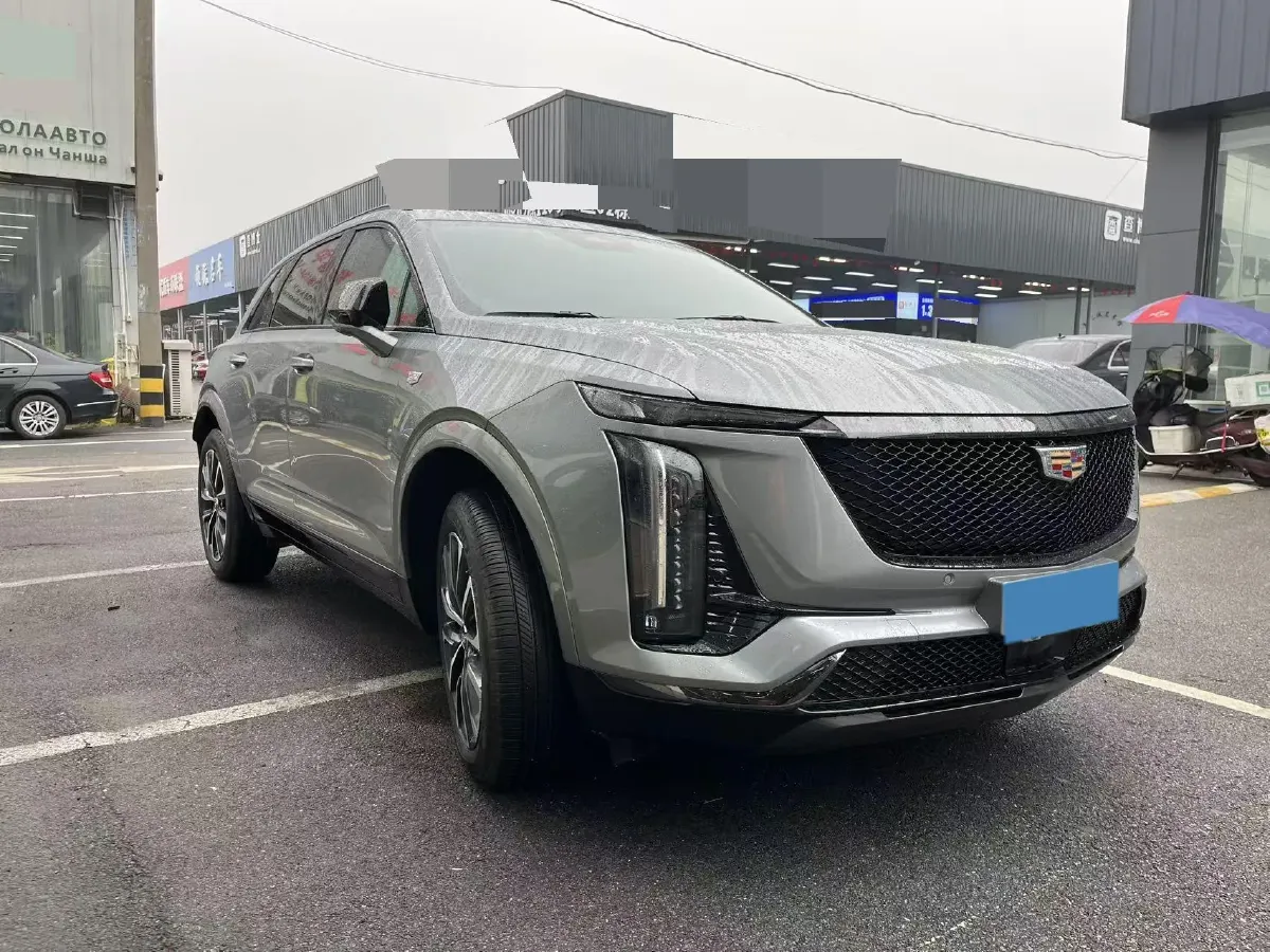 2025 Cadillac XT5 2.0T 237HP L4 9AT,autocango,china used car exporter,china ev exporter,chinese used car exporter,chinese used ev exporter