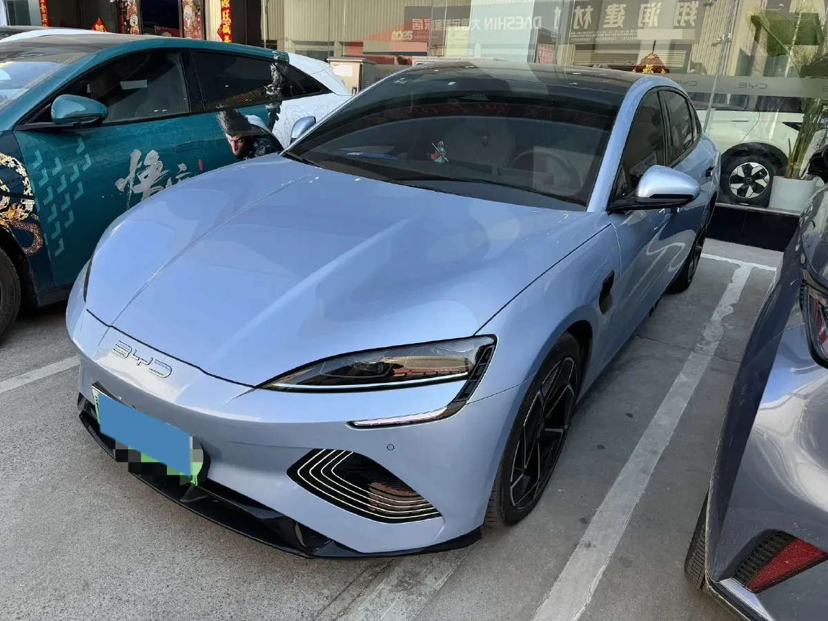 2022 Leapmotor C01 BEV 90KWH,autocango,china used car exporter,china ev exporter,chinese used car exporter,chinese used ev exporter