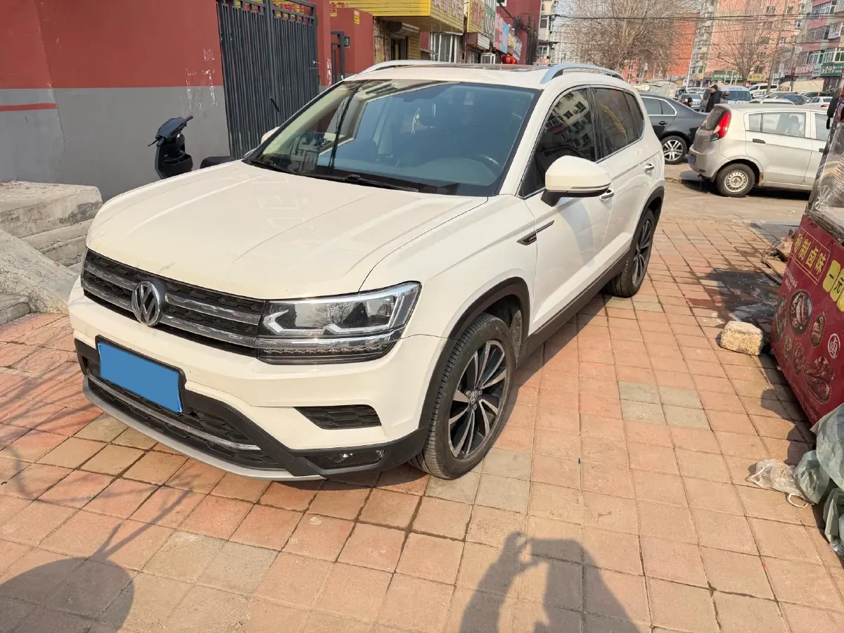 2019 Honda CR-V 1.5T 193HP L4 CVT,autocango,china used car exporter,china ev exporter,chinese used car exporter,chinese used ev exporter