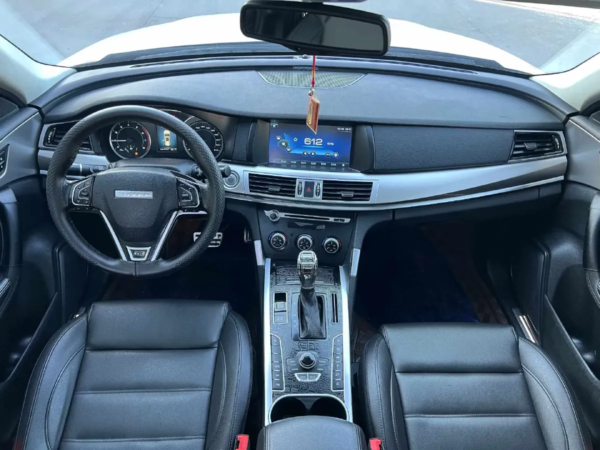 2017 Haval H7 2.0T 231HP L4 6DCT,autocango,china used car exporter,china ev exporter,chinese used car exporter,chinese used ev exporter