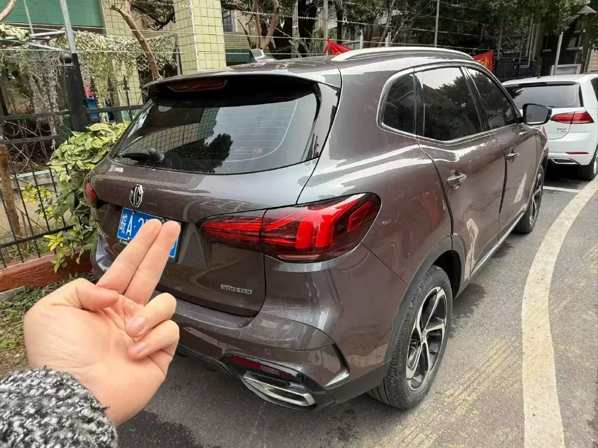 2021 MG Pilot 1.5T 173HP L4 7DCT,autocango,china used car exporter,china ev exporter,chinese used car exporter,chinese used ev exporter