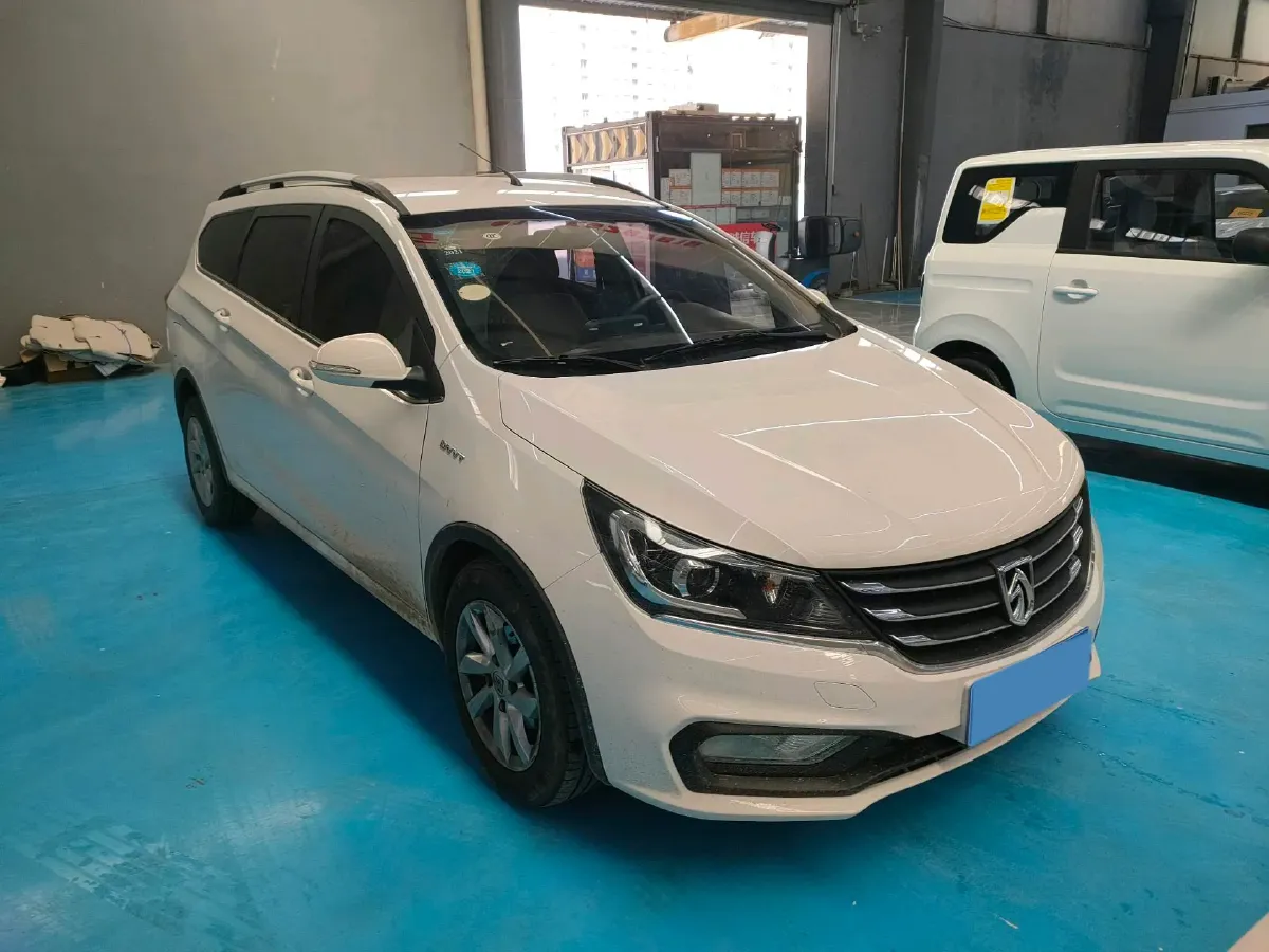 2019 Golden Dragon New Era Sea Lion 2.0L 102HP L4 5MT,autocango,china used car exporter,china ev exporter,chinese used car exporter,chinese used ev exporter