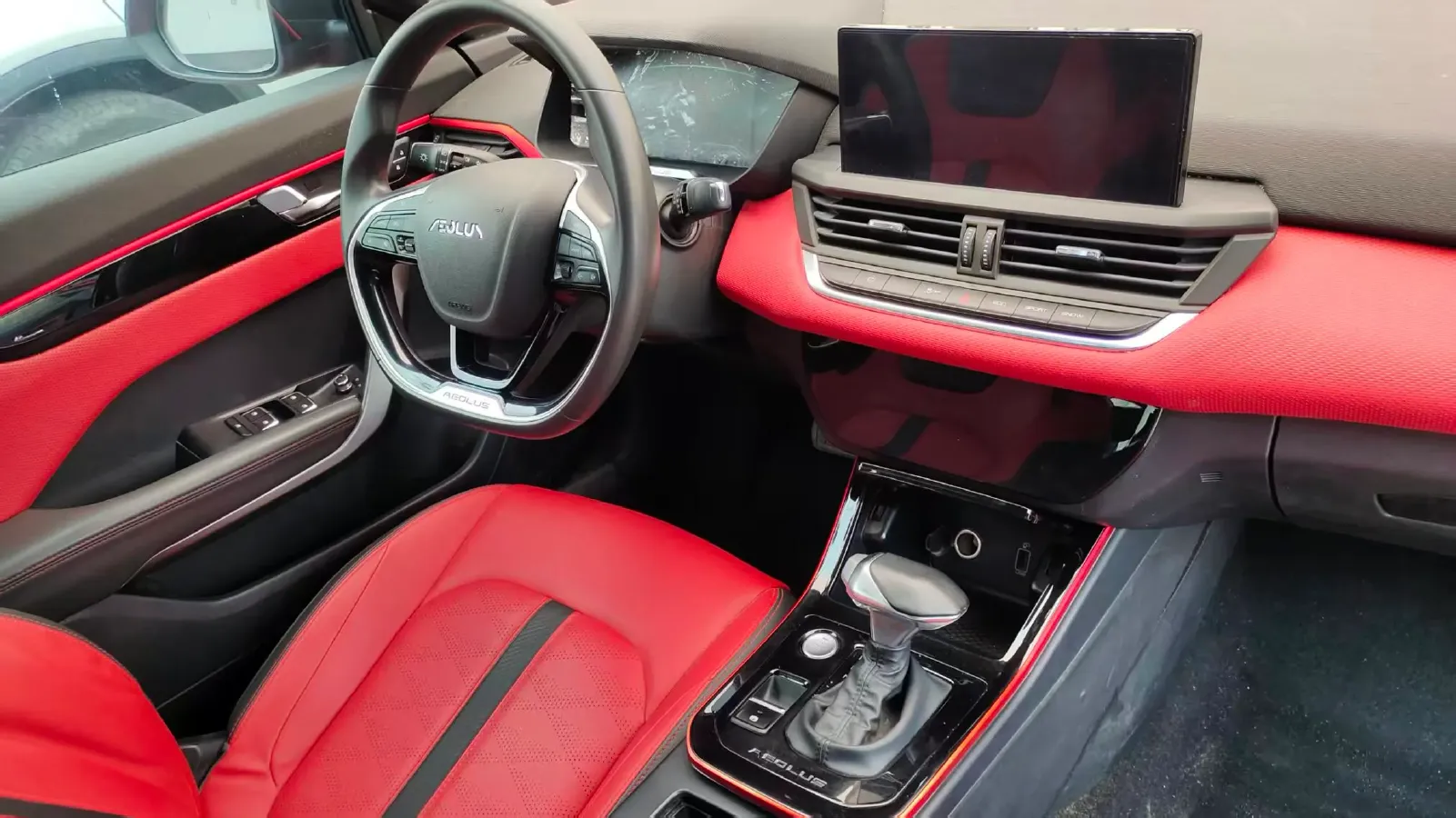 2021 DongFeng Aeolus YiXuan 1.5T 150HP L4 6DCT,autocango,china used car exporter,china ev exporter,chinese used car exporter,chinese used ev exporter