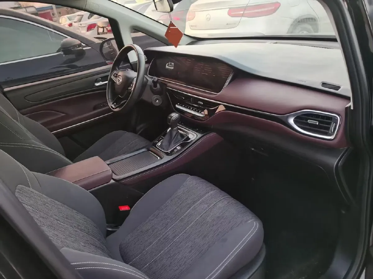 2021 GAC Trumpchi M6 1.5T 169HP L4 7DCT,autocango,china used car exporter,china ev exporter,chinese used car exporter,chinese used ev exporter