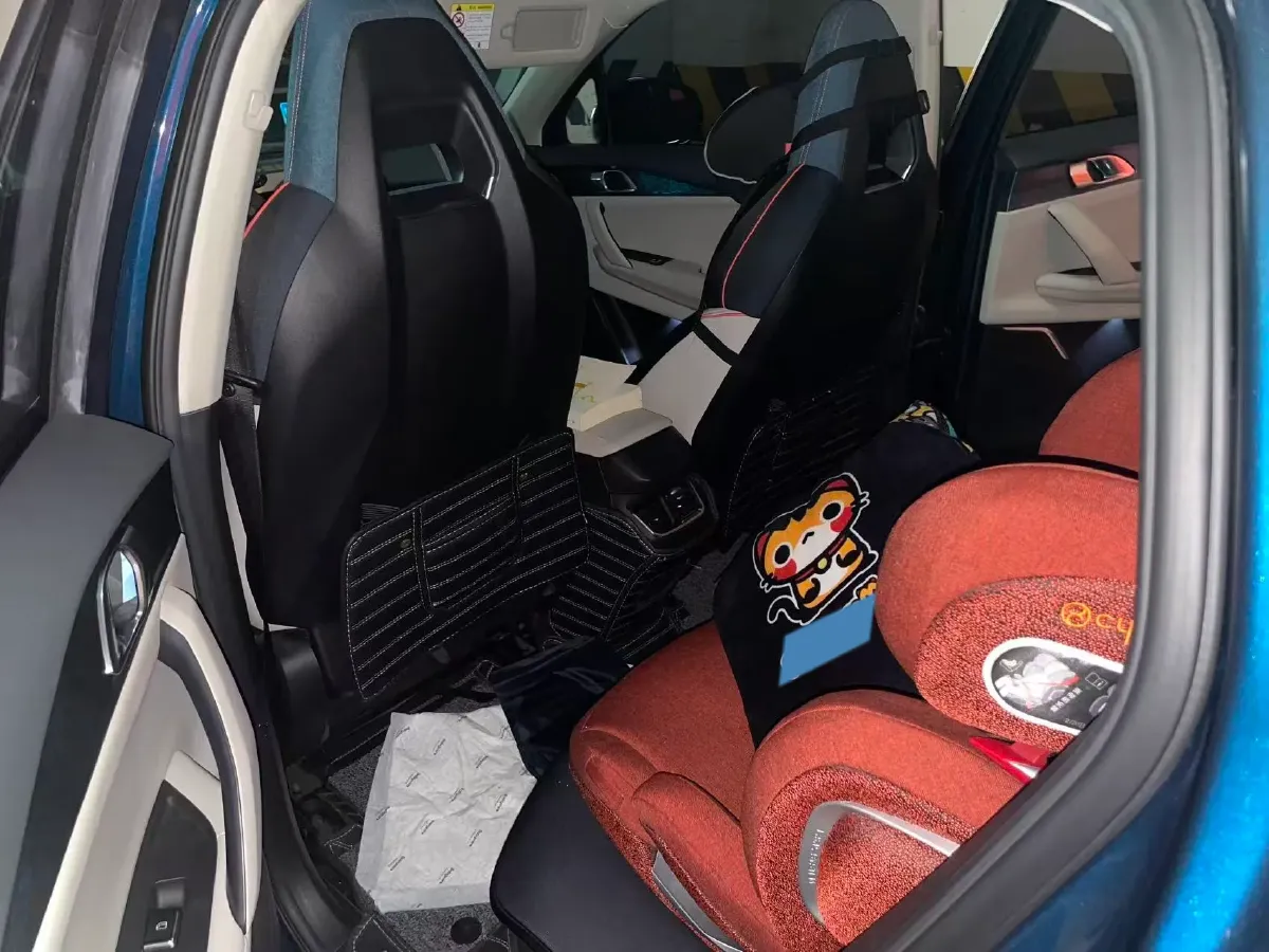 2020 LYNK&CO 06 1.5T 177HP L3 7DCT,autocango,china used car exporter,china ev exporter,chinese used car exporter,chinese used ev exporter