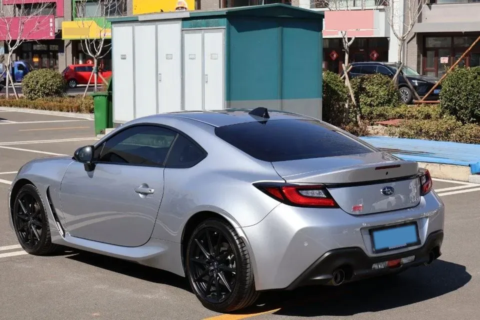 2024 Subaru Outback 2.5L 169HP H4 CVT,autocango,china used car exporter,china ev exporter,chinese used car exporter,chinese used ev exporter