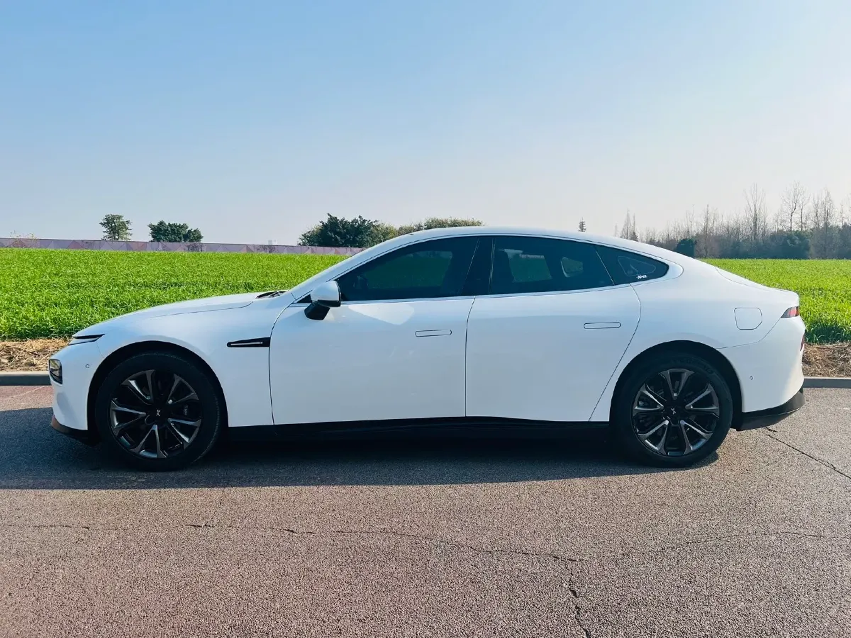 2021 Xpeng P7 BEV 60.2KWH,autocango,china used car exporter,china ev exporter,chinese used car exporter,chinese used ev exporter