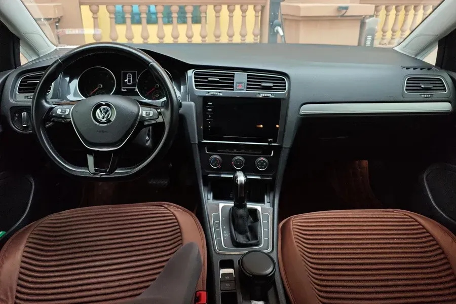 2020 Volkswagen Golf 1.4T 150HP L4 7DCT,autocango,china used car exporter,china ev exporter,chinese used car exporter,chinese used ev exporter