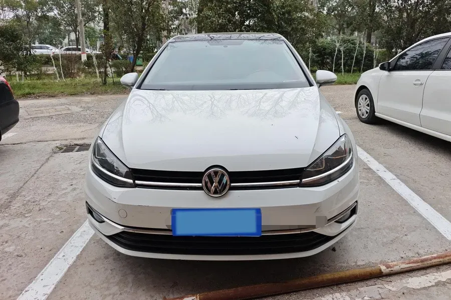 2020 Volkswagen Golf 1.4T 150HP L4 7DCT,autocango,china used car exporter,china ev exporter,chinese used car exporter,chinese used ev exporter