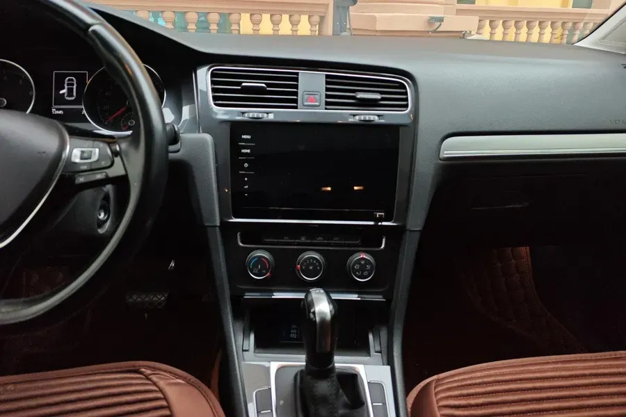 2020 Volkswagen Golf 1.4T 150HP L4 7DCT,autocango,china used car exporter,china ev exporter,chinese used car exporter,chinese used ev exporter