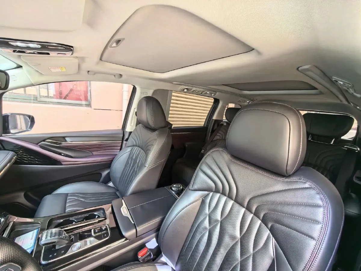 2024 GAC Trumpchi M8 2.0T 252HP L4 8AT,autocango,china used car exporter,china ev exporter,chinese used car exporter,chinese used ev exporter