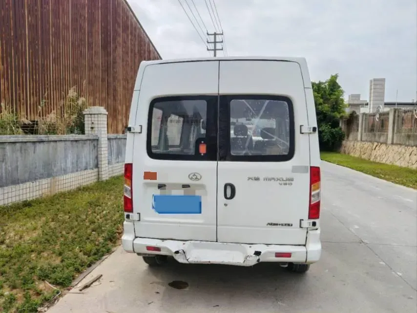2013 MAXUS XinTu V80 2.5T 136HP L4 5MT,autocango,china used car exporter,china ev exporter,chinese used car exporter,chinese used ev exporter