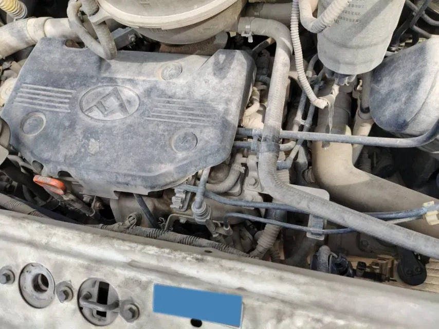 2013 MAXUS XinTu V80 2.5T 136HP L4 5MT,autocango,china used car exporter,china ev exporter,chinese used car exporter,chinese used ev exporter