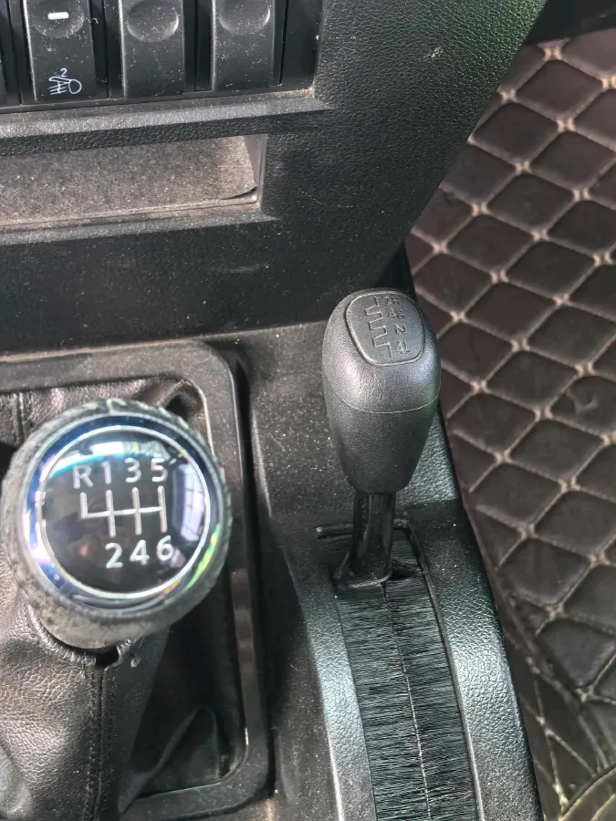 2020 BAW 212 2.4T 211HP L4 6MT,autocango,china used car exporter,china ev exporter,chinese used car exporter,chinese used ev exporter