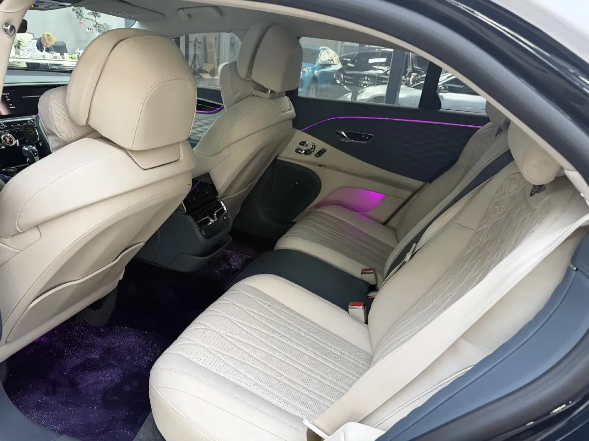 2020 Bentley Flying Spur 6.0T 635HP W12 8DCT,autocango,china used car exporter,china ev exporter,chinese used car exporter,chinese used ev exporter