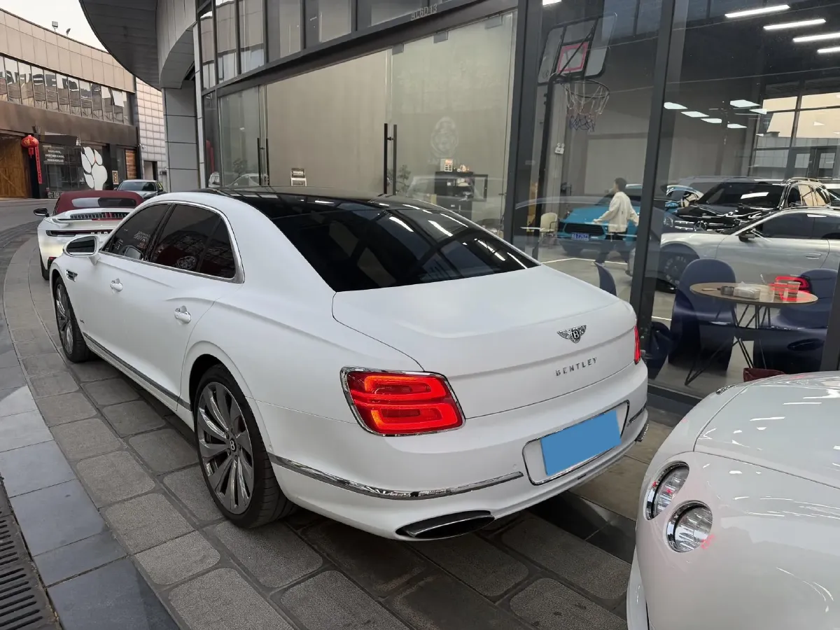 2020 Bentley Flying Spur 6.0T 635HP W12 8DCT,autocango,china used car exporter,china ev exporter,chinese used car exporter,chinese used ev exporter