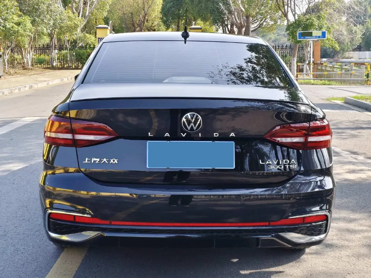 2024 Volkswagen Lavida 1.5T 160HP L4 7DCT,autocango,china used car exporter,china ev exporter,chinese used car exporter,chinese used ev exporter