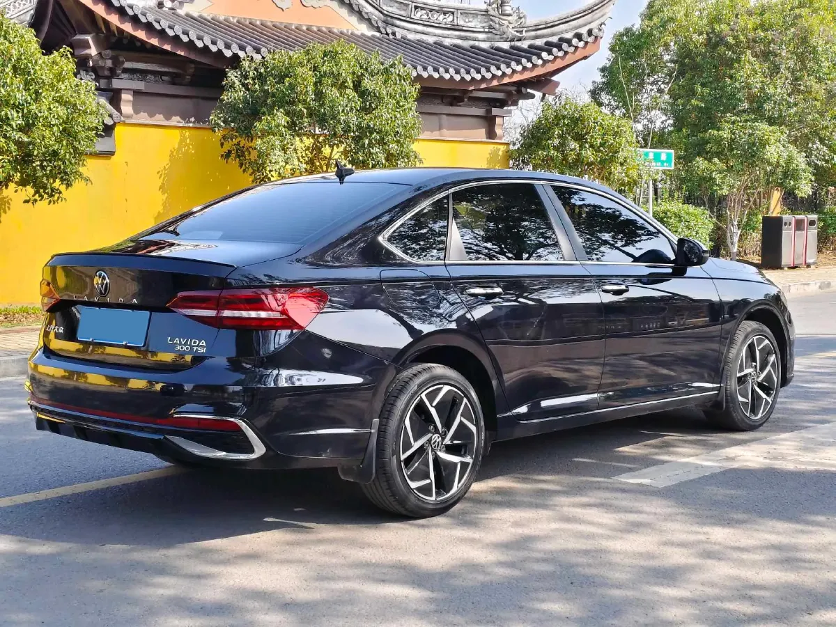 2024 Volkswagen Lavida 1.5T 160HP L4 7DCT,autocango,china used car exporter,china ev exporter,chinese used car exporter,chinese used ev exporter