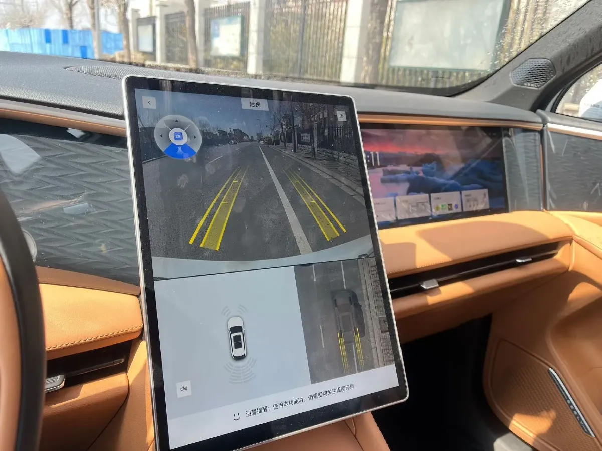 2025 Geely Galaxy L7 1.5L 112HP L4 1DHT PHEV 18.4KWH,autocango,china used car exporter,china ev exporter,chinese used car exporter,chinese used ev exporter