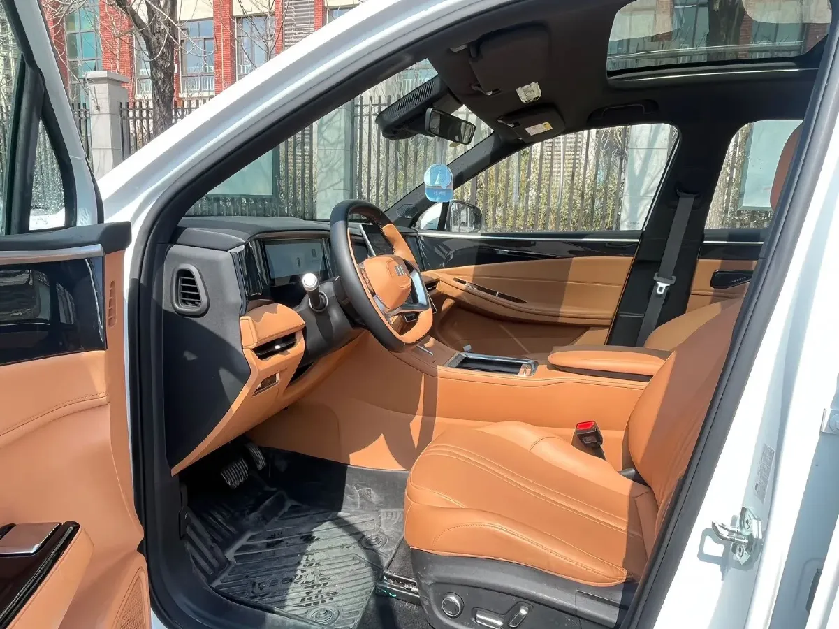 2025 Geely Galaxy L7 1.5L 112HP L4 1DHT PHEV 18.4KWH,autocango,china used car exporter,china ev exporter,chinese used car exporter,chinese used ev exporter