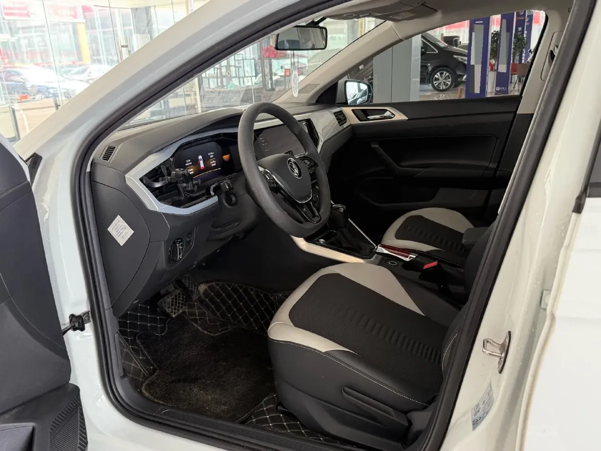 2023 Volkswagen Polo 1.5L 110HP L4 6AT,autocango,china used car exporter,china ev exporter,chinese used car exporter,chinese used ev exporter