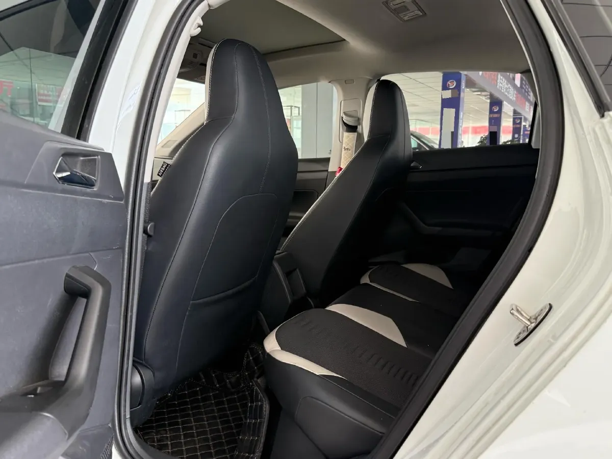 2023 Volkswagen Polo 1.5L 110HP L4 6AT,autocango,china used car exporter,china ev exporter,chinese used car exporter,chinese used ev exporter