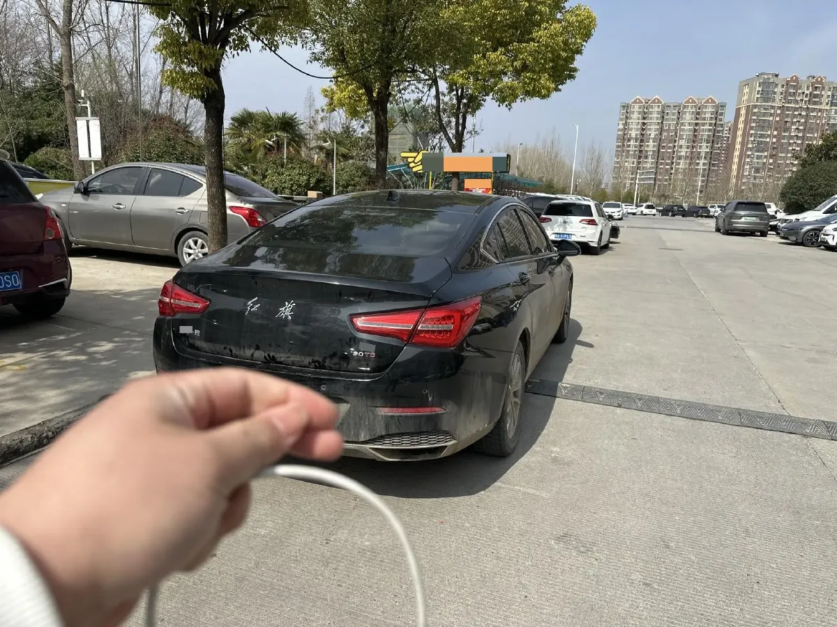 2019 HongQi H5 1.8T 180HP L4 6AT,autocango,china used car exporter,china ev exporter,chinese used car exporter,chinese used ev exporter