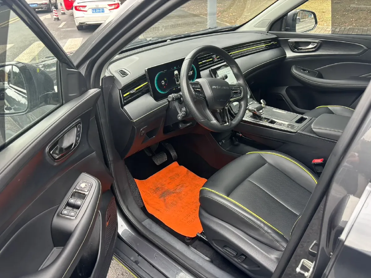 2021 Roewe RX5 1.5T 181HP L4 7DCT,autocango,china used car exporter,china ev exporter,chinese used car exporter,chinese used ev exporter