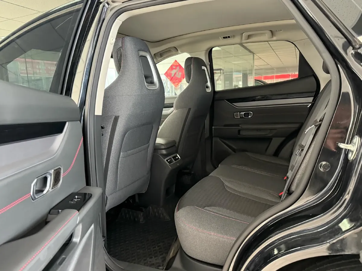 2024 Jetour DASHING 1.5T 156HP L4 6DCT,autocango,china used car exporter,china ev exporter,chinese used car exporter,chinese used ev exporter