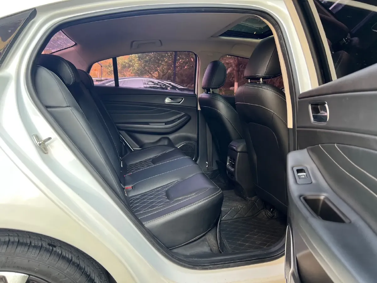 2018 Chery Arrizo GX 1.5T 147HP L4 5MT,autocango,china used car exporter,china ev exporter,chinese used car exporter,chinese used ev exporter