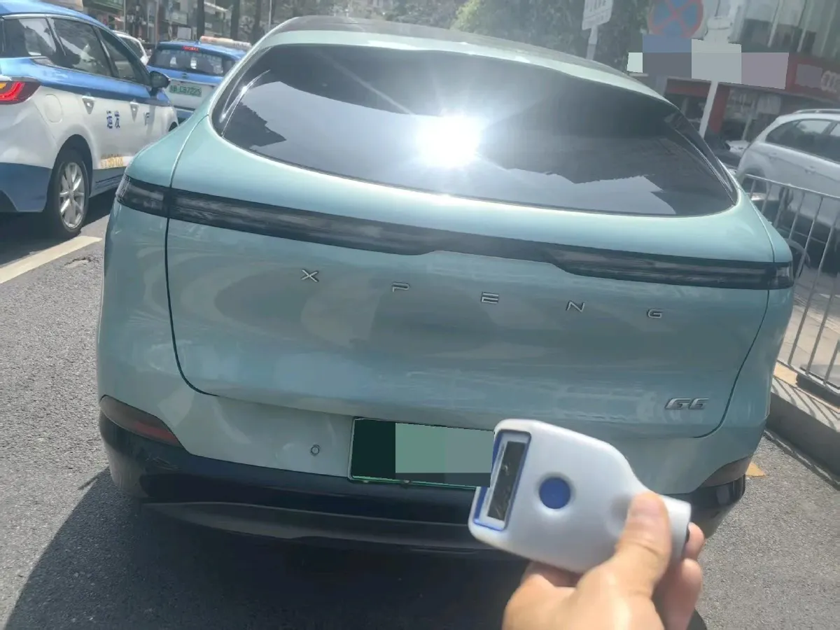 2023 Xpeng G6 BEV 87.5KWH,autocango,china used car exporter,china ev exporter,chinese used car exporter,chinese used ev exporter