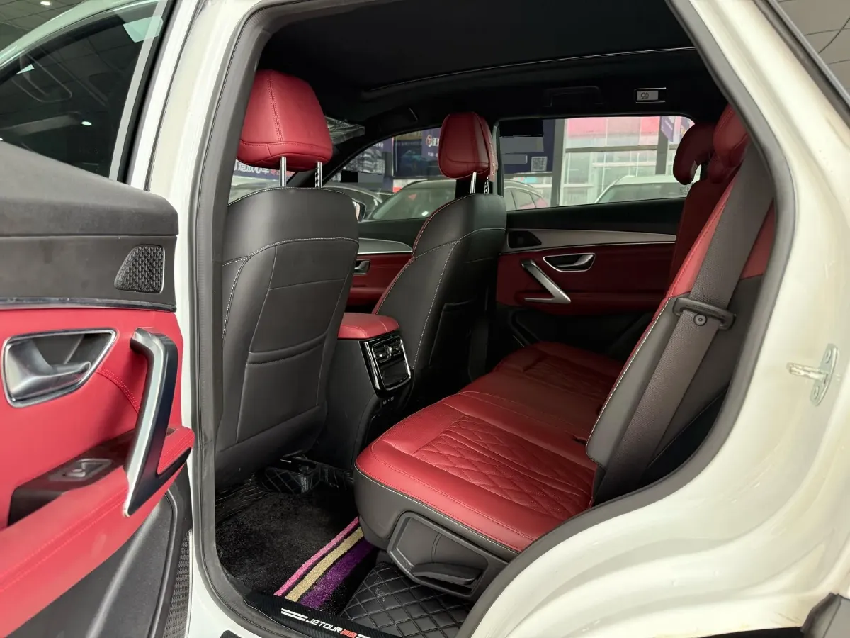 2025 Jetour X70 Plus 1.5T 156HP L4 6DCT,autocango,china used car exporter,china ev exporter,chinese used car exporter,chinese used ev exporter