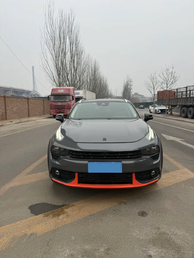 2018 Toyota C-HR 2.0L 171HP L4 CVT,autocango,china used car exporter,china ev exporter,chinese used car exporter,chinese used ev exporter