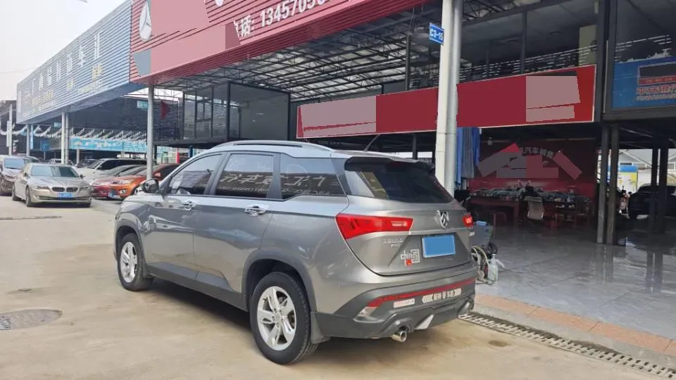 2019 BaoJun 530 1.5T 150HP L4 6MT,autocango,china used car exporter,china ev exporter,chinese used car exporter,chinese used ev exporter