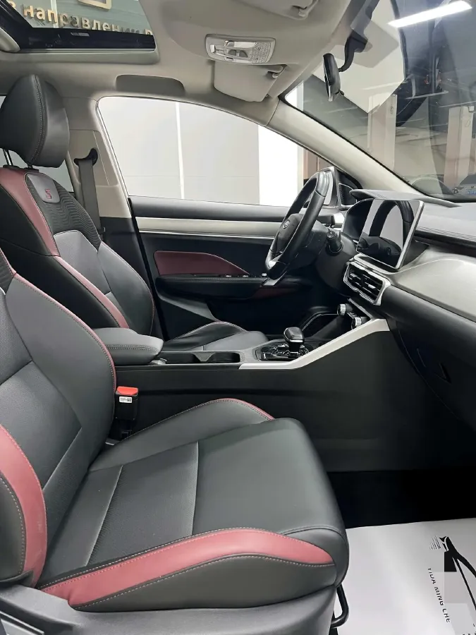 2021 Geely Coolray 1.4T 141HP L4 6DCT,autocango,china used car exporter,china ev exporter,chinese used car exporter,chinese used ev exporter